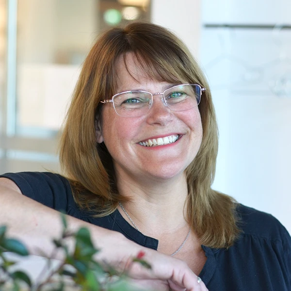Manuela Portrait von der Mitarbeiterin Manuela.